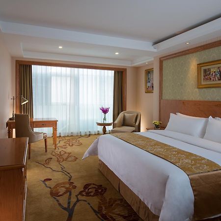 Vienna Hotel Hebei Zhuozhou High Speed Train Station Extérieur photo