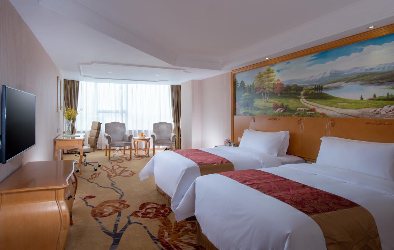Vienna Hotel Hebei Zhuozhou High Speed Train Station Extérieur photo