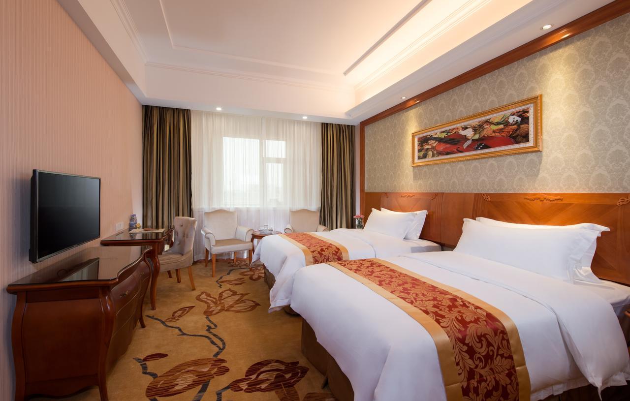 Vienna Hotel Hebei Zhuozhou High Speed Train Station Extérieur photo
